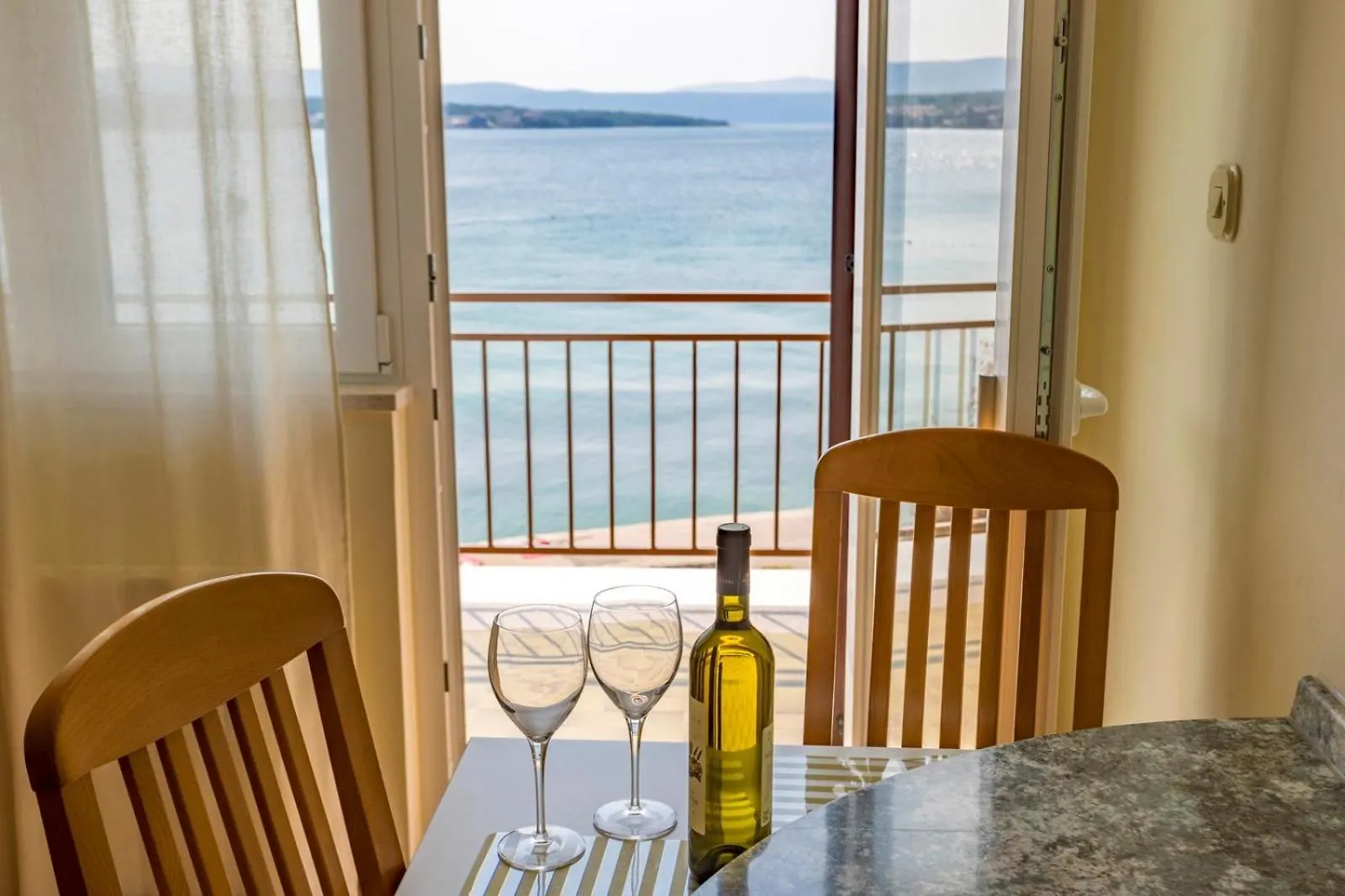 Apartments Lucija Malinska Croatia